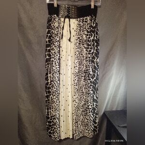 Mint pleaded leopard print maxi skirt with corset belt